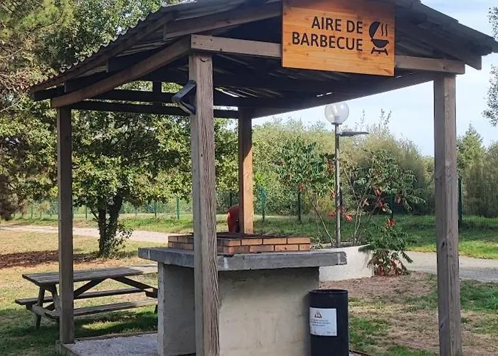 Campsite Havre De Paix Dans Un